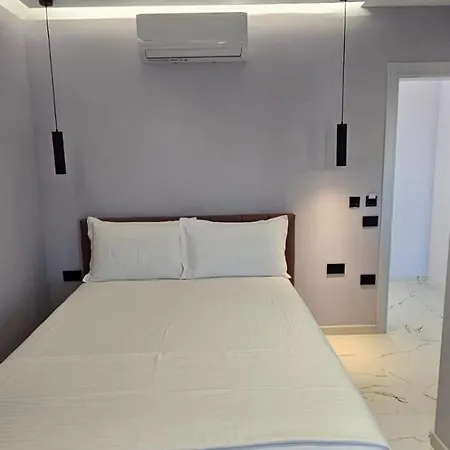 Hotel Saranda's Crown Sarandë