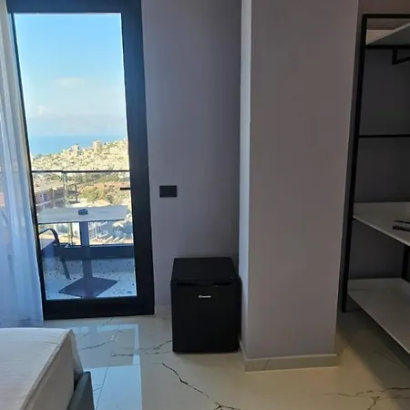 Hotel Saranda's Crown 3*