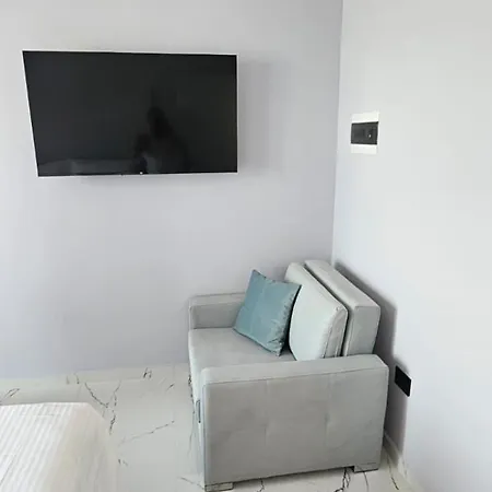 Hotel Saranda's Crown