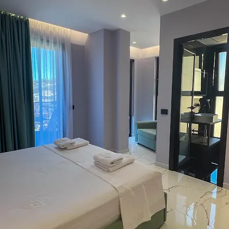 Ξενοδοχείο Saranda's Crown 3*