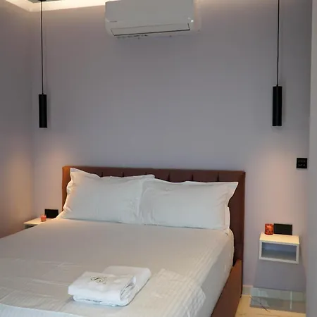 Ξενοδοχείο Saranda's Crown 3*